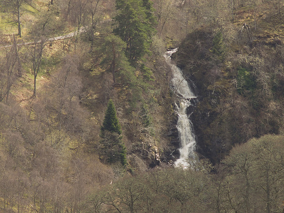 Dhivach Falls