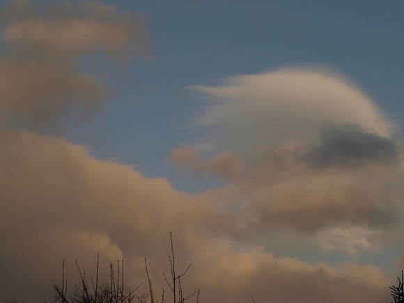 20110224-Clouds-P2240857