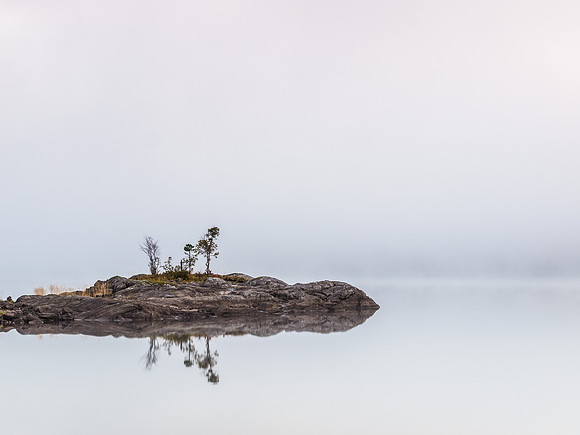 Misty Loch Beinn a' Mheadhoin 4