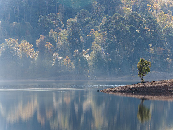 Loch Beinn a' Mheadhoin Reflections 6