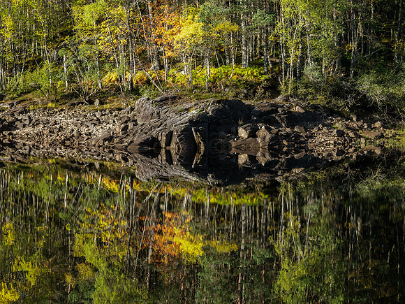 Loch Beinn a' Mheadhoin Reflections 3