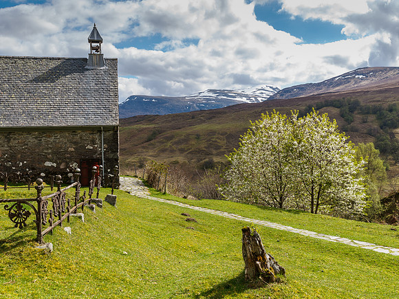 Cille Choirill Church and Graveyard 1