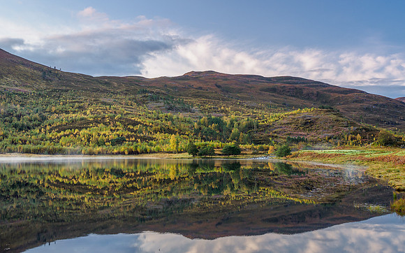 Loch Carrie Reflections [1910024]