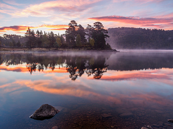 Loch Beinn a'Mheadhoin Dawn