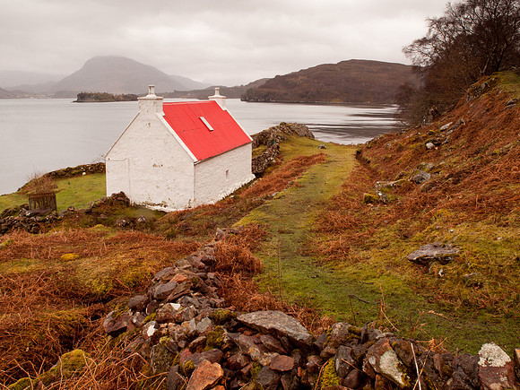 Red Roofed Cottage