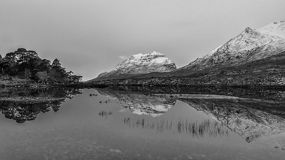 Loch Clair (4) [1903045]