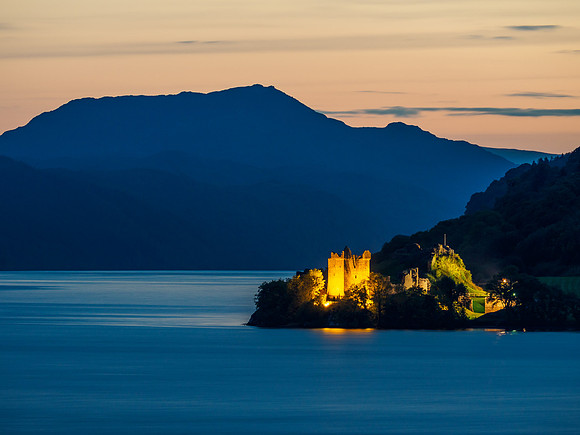 Urquhart Castle in the Gloaming