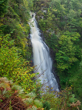 Dhivach Falls