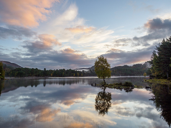 Loch Beinn a' Mheadhoin Sunrise