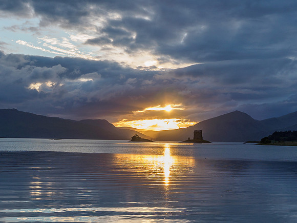 Castle Stalker Sunset (1) [1807039]
