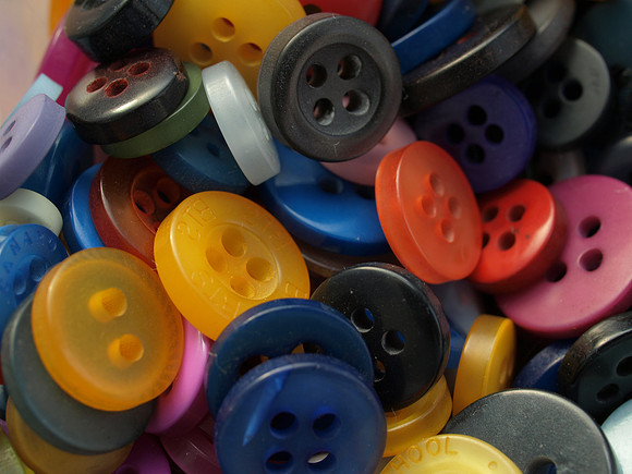 Buttons n Beads_2010 03 07_2832