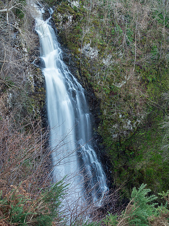 Dhivach Falls