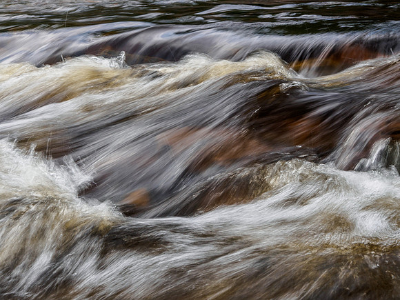 River Coiltie Blur 3