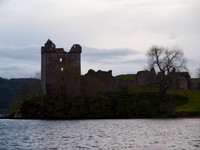 20110513-Loch Ness-Q5130750