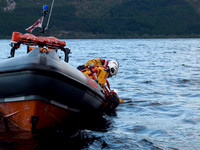 20110513-Loch Ness-Q5130776