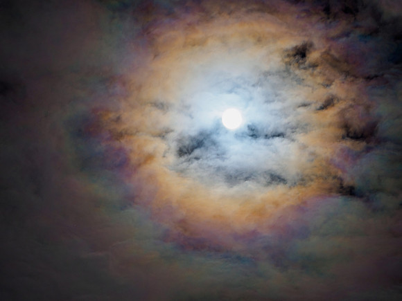 Lunar Halo [1812037]