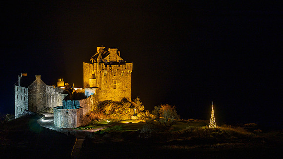 Christmas Castle [1812025]