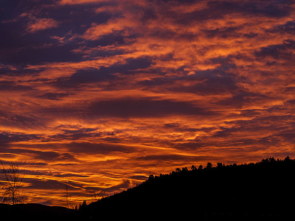Drumnadrochit Dramatic Sunrise 2
