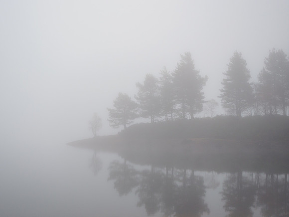 Loch Beinn a' Mheadhoin Sunrise Reflections