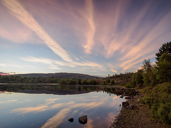 Colourful Culnakirk Contrails