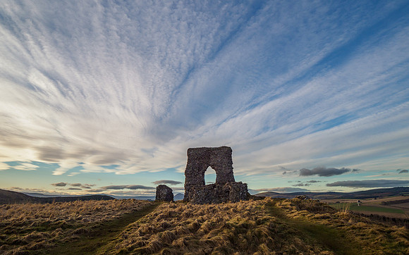 Hill of Dunnideer