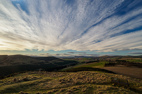 Dunnideer Sky